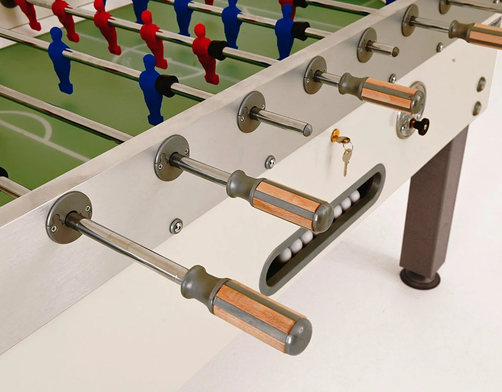 116208-garlando-world-champion-football-table-rods.webp